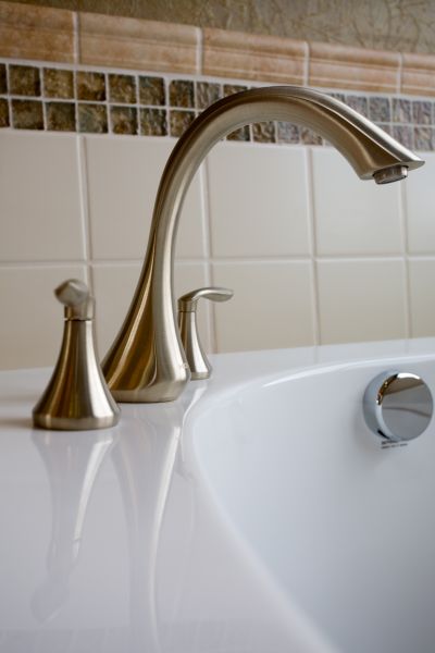 Bathtub Faucet Repair in Saint Joseph